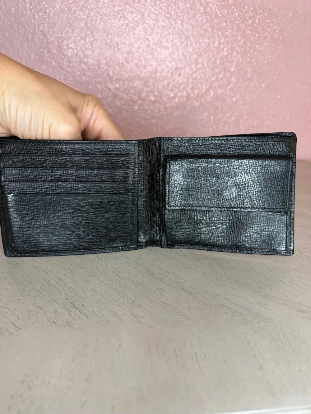 GUC Authentic Men’s Gucci wallet-black